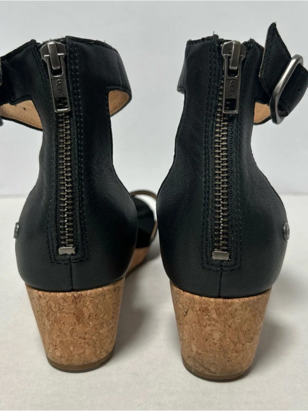 UGG Zoe II Leather Open Wedge Cork Sandal Ankle Strap‎ 1102674 Black Size 6.5